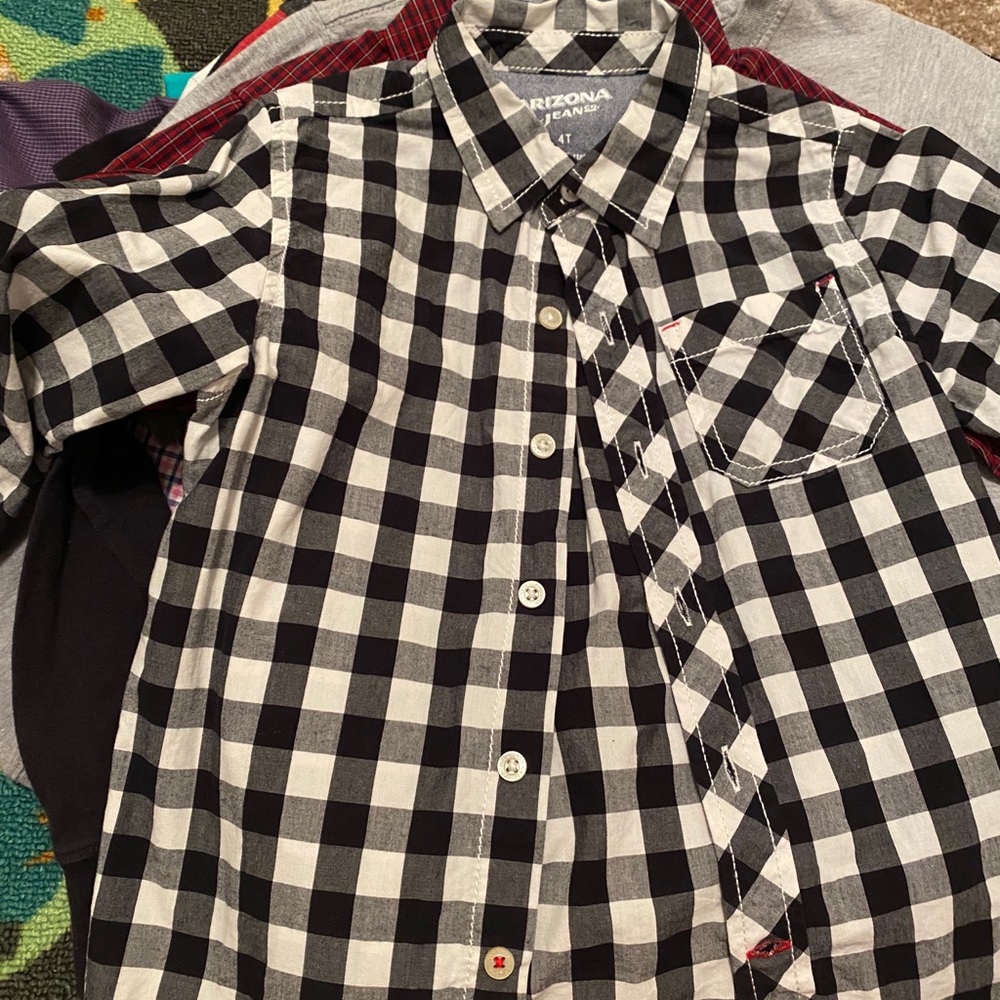 ⚽️5/$20 Arizona Boys button up